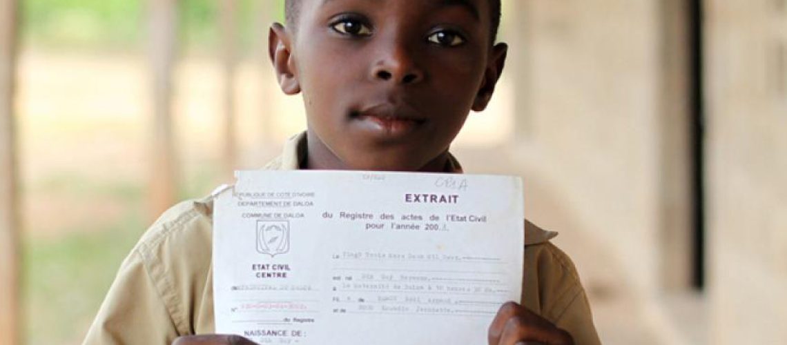 enfants avec extrait du registre des actes de l'etat civil